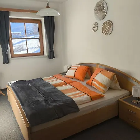 Familie Fritzenwallner アパート